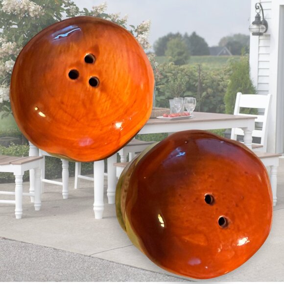 Cheesebugers Novalty Collactable Ceramic Salt and Pepper Shakers - Picture 3 of 8